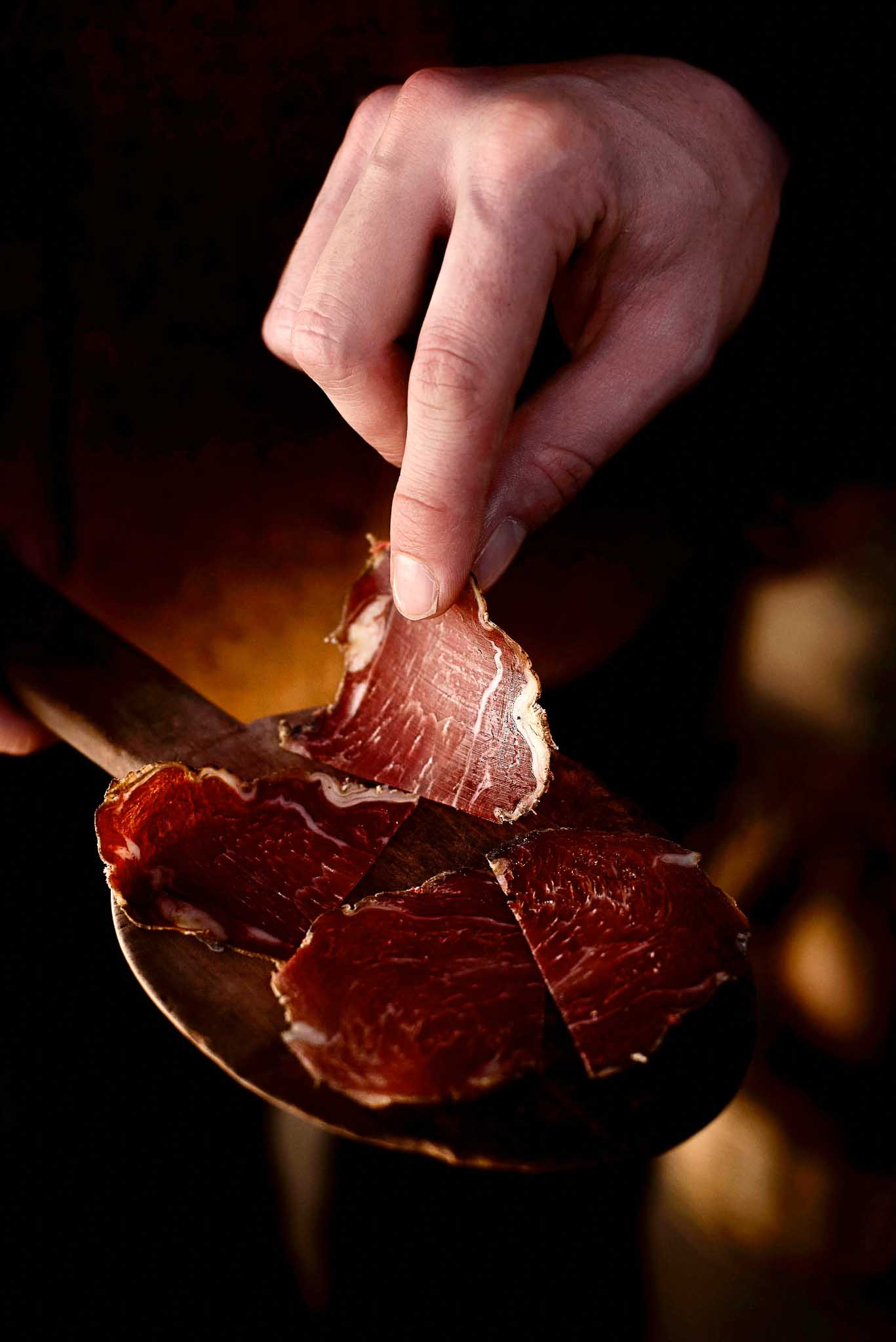 Notre-Dame: French Gastronomy & Wine Tour
