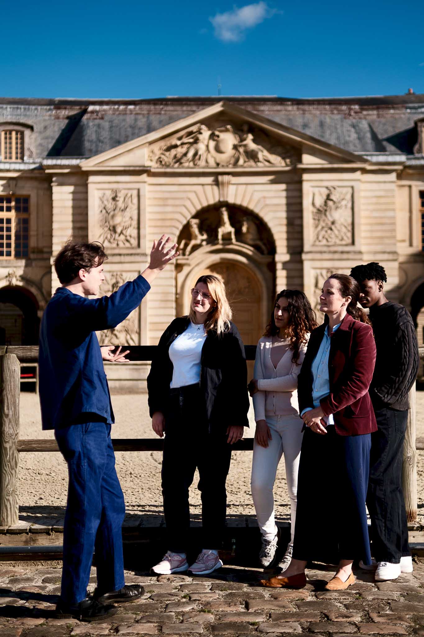 Versailles: Farmers Market and History Tour